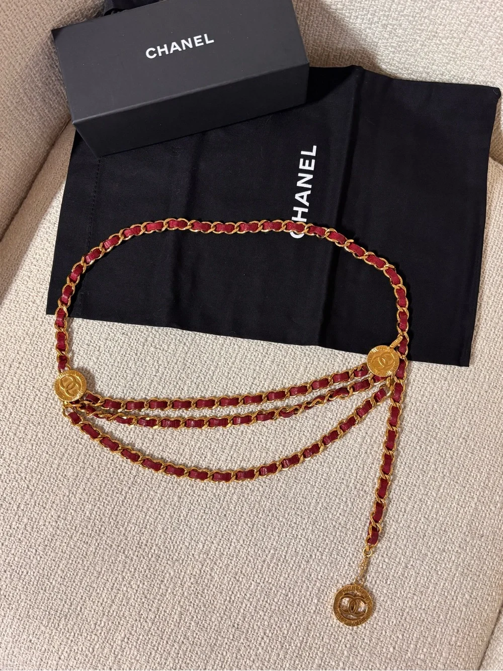Authentic CHANEL 1984 Vintage burgundy leather triple chanel belt 83cm
